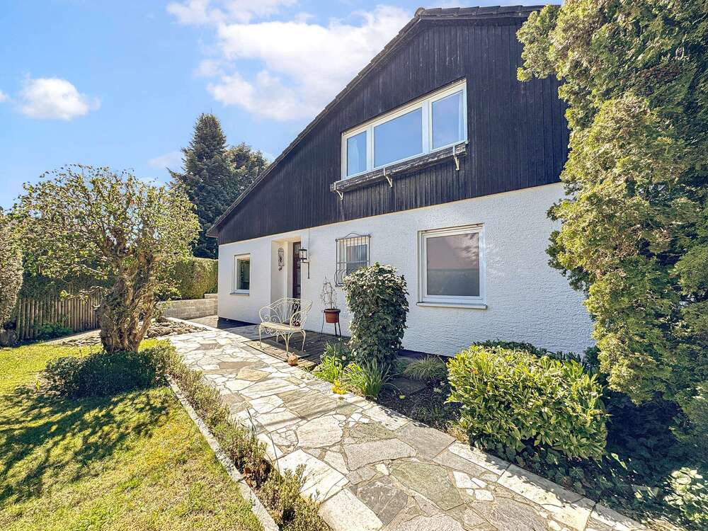 Thumbnail-Haus zum Kaufen in Gablingen Lützelburg 650.000,00 € 164.87 m²