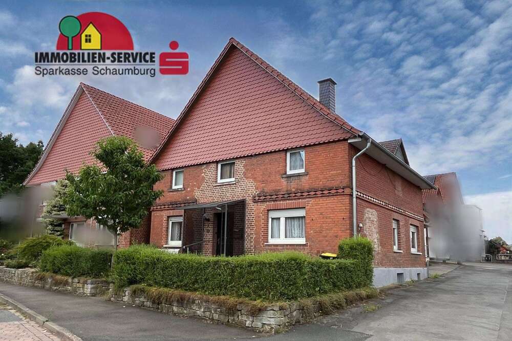 Thumbnail-Haus zum Kaufen in Rinteln 75.000,00 € 142 m²