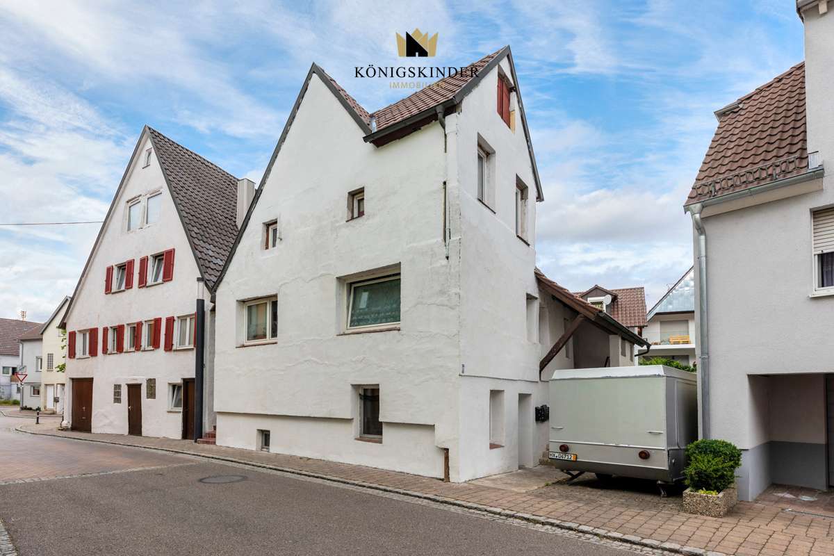 Thumbnail-Haus zum Kaufen in Cleebronn 249.000,00 € 144.8 m²