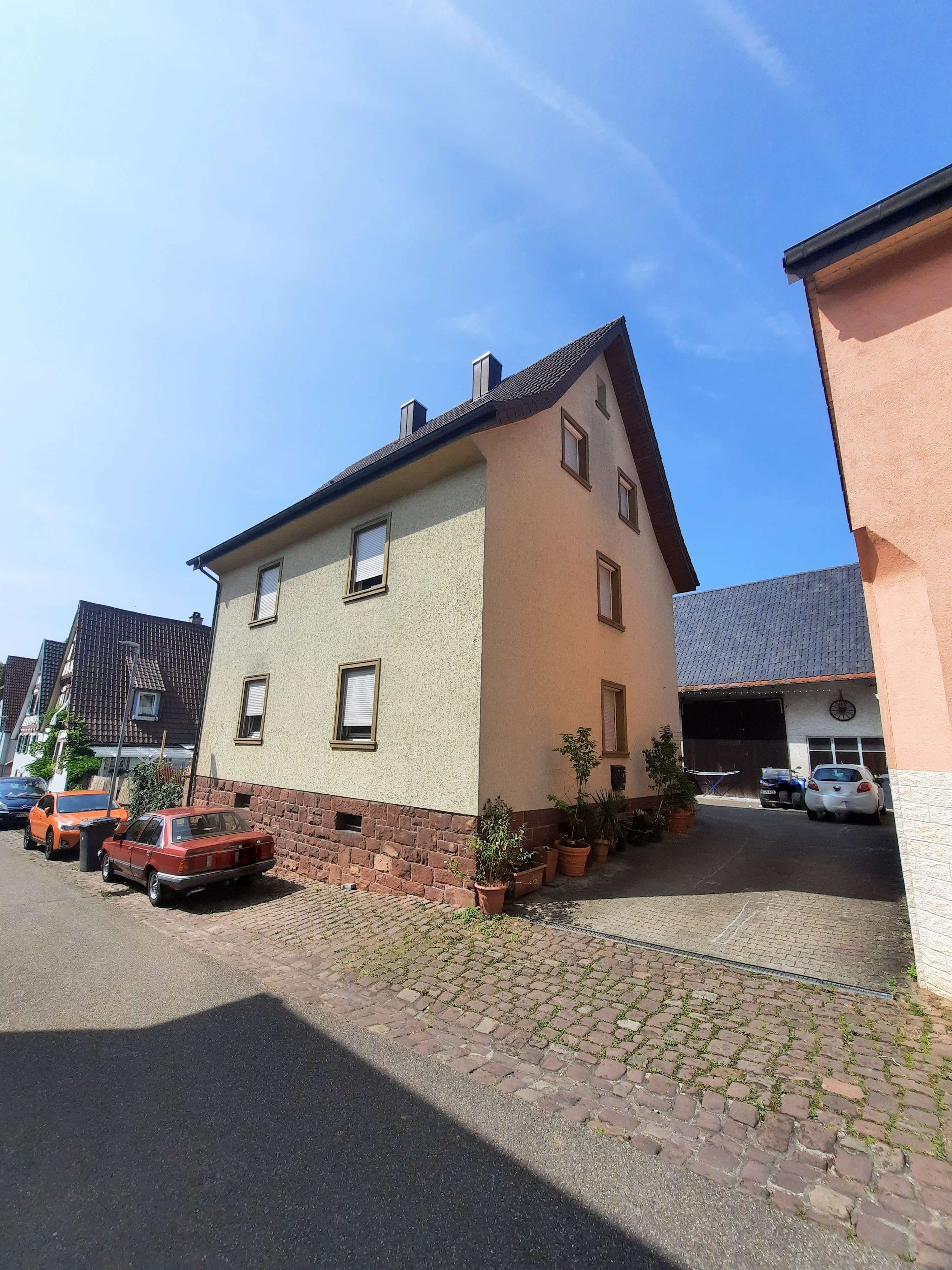 Thumbnail-Haus zum Kaufen in Remchingen 480.000,00 € 185 m²