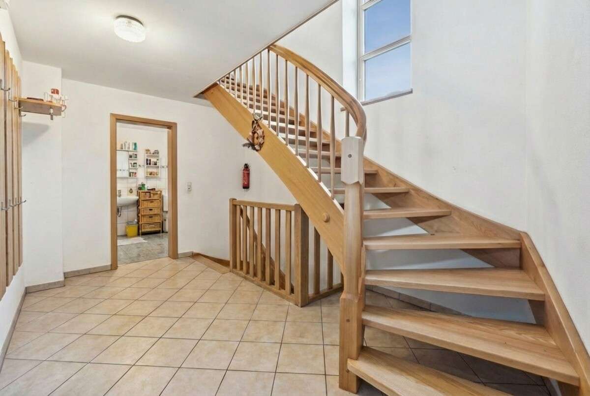 Thumbnail-Haus zum Kaufen in Mindelheim Nassenbeuren 425.000,00 € 144.73 m²