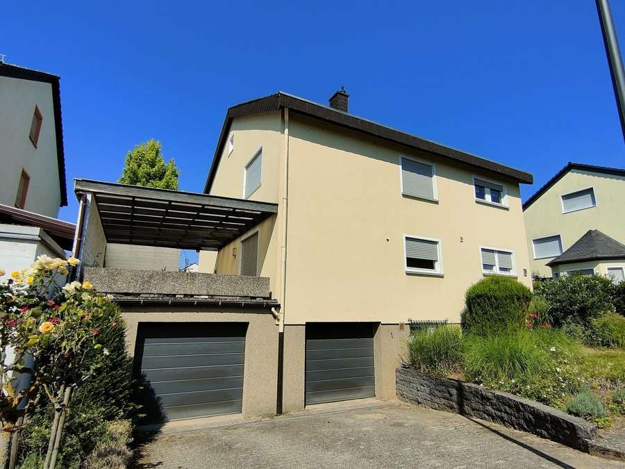 Thumbnail-Haus zum Kaufen in Eltville am Rhein Hattenheim 675.000,00 € 198 m²