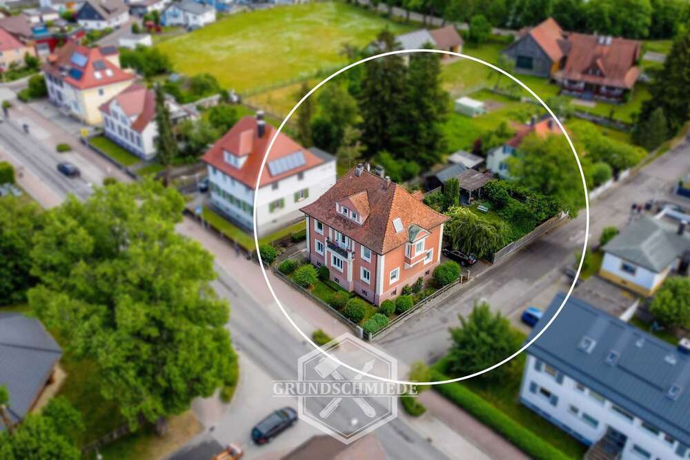 Thumbnail-Haus zum Kaufen in Hüfingen 650.000,00 € 280 m²