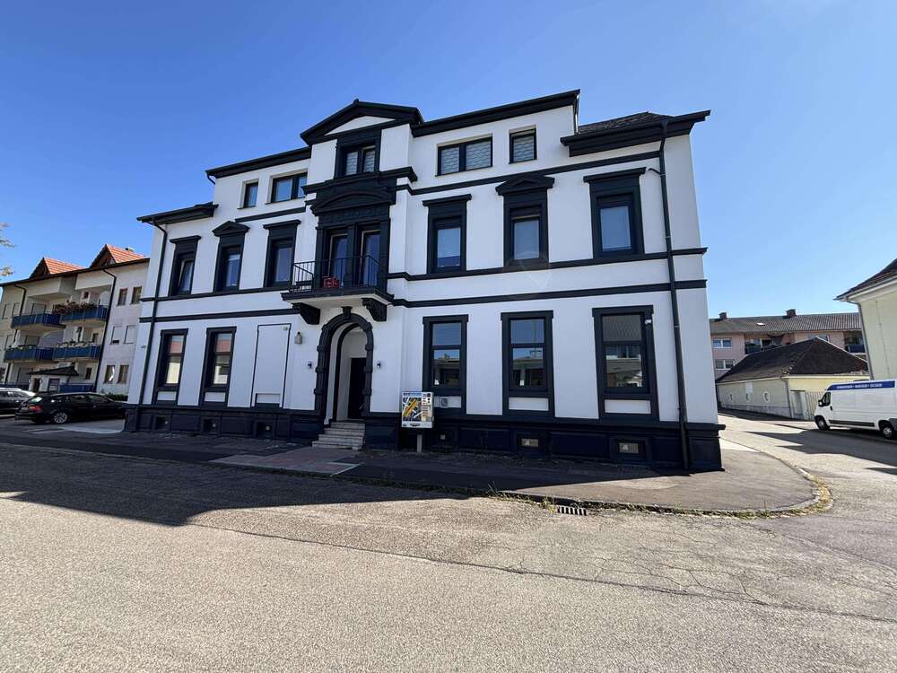 Thumbnail-Haus zum Kaufen in Appenweier 1.100.000,00 € 281 m²