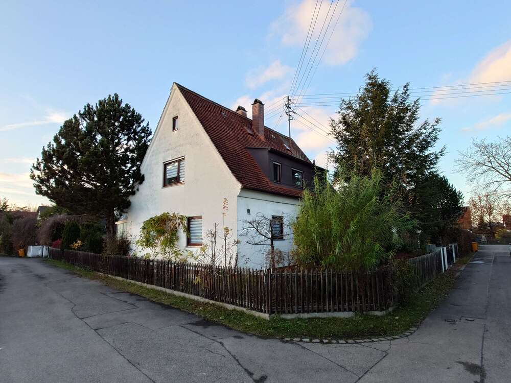 Thumbnail-Haus zum Kaufen in Augsburg 598.750,00 € 123 m²