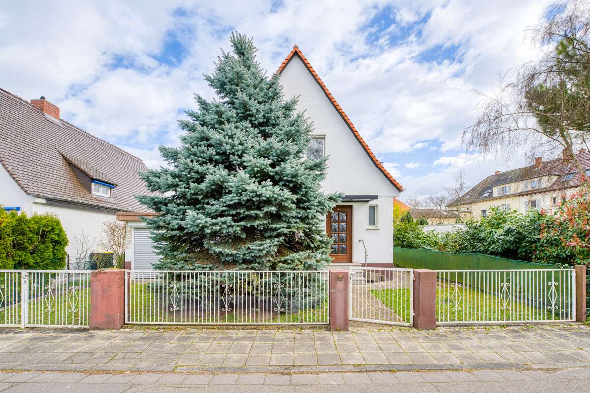 Thumbnail-Haus zum Kaufen in Frankenthal (Pfalz) 349.000,00 € 133.86 m²