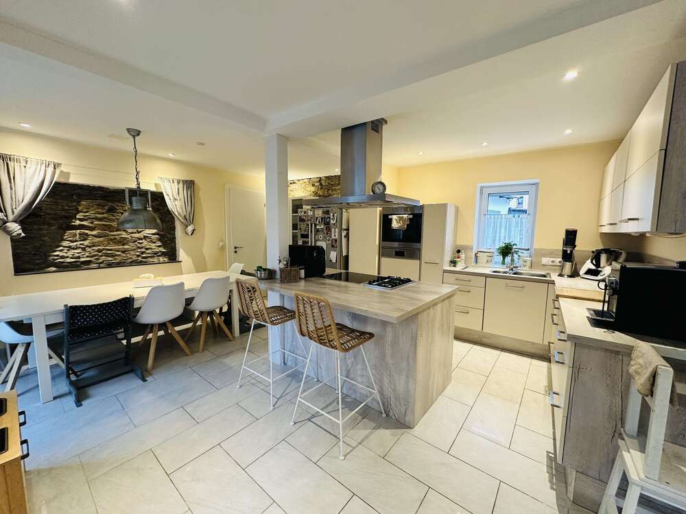 Thumbnail-Haus zum Kaufen in Neuwied 599.000,00 € 212 m²