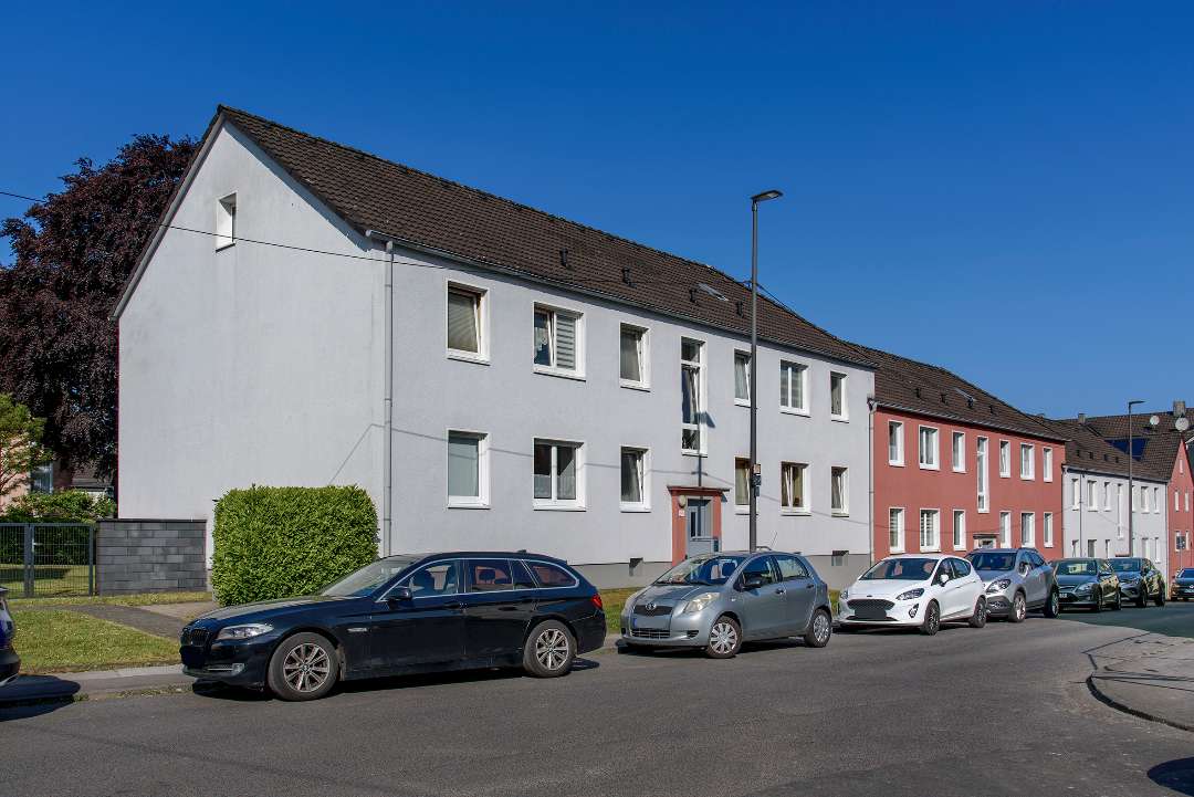 Thumbnail-Wohnung zum Mieten in Remscheid 343,21 € 45.93 m²