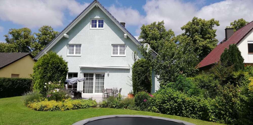 Thumbnail-Haus zum Kaufen in Nauen Ortsteil Kienberg 680.000,00 € 235 m²