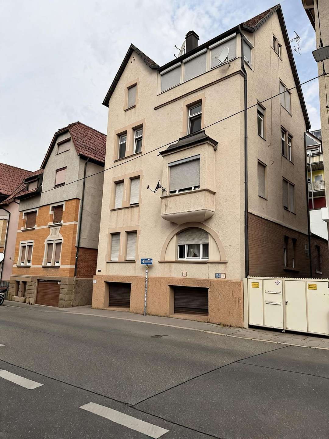 Thumbnail-Haus zum Kaufen in Stuttgart 795.000,00 € 349.3 m²