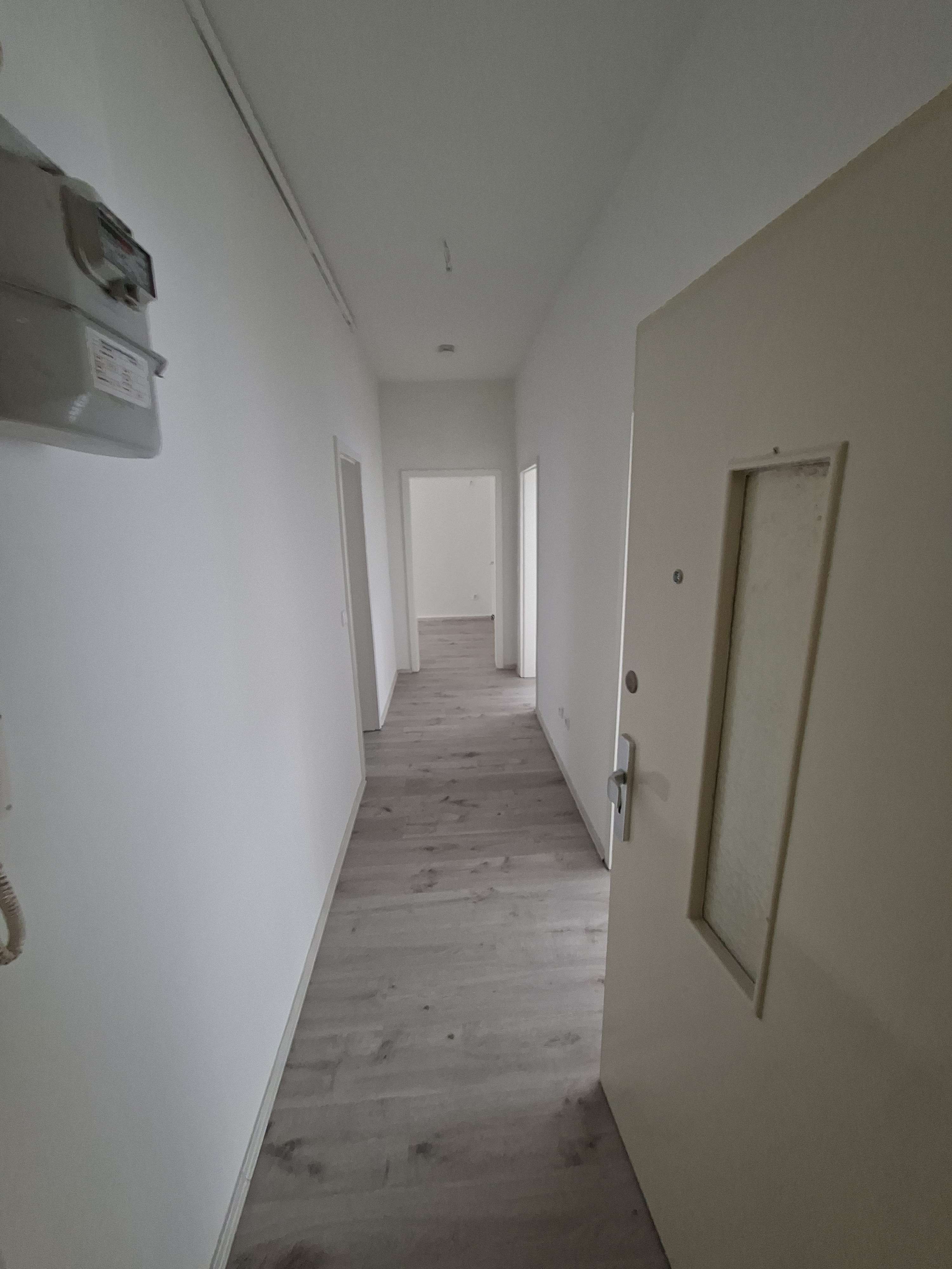 Thumbnail-Wohnung zum Mieten in Gelsenkirchen 348,00 € 51.24 m²