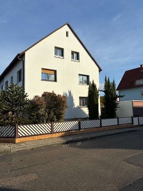 Thumbnail-Haus zum Kaufen in Ilvesheim 495.000,00 € 221 m²