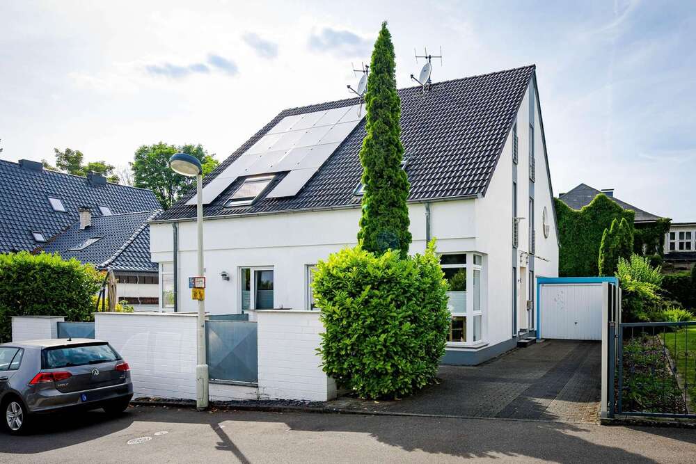 Thumbnail-Haus zum Kaufen in Solingen 580.000,00 € 173 m²