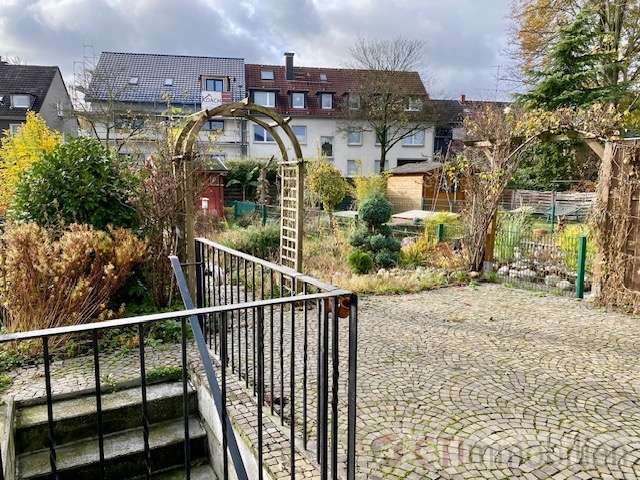 Thumbnail-Wohnung zum Kaufen in Essen 335.000,00 € 105.23 m²