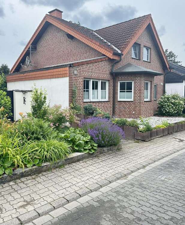 Thumbnail-Haus zum Kaufen in Meerbusch 765.000,00 € 160 m²