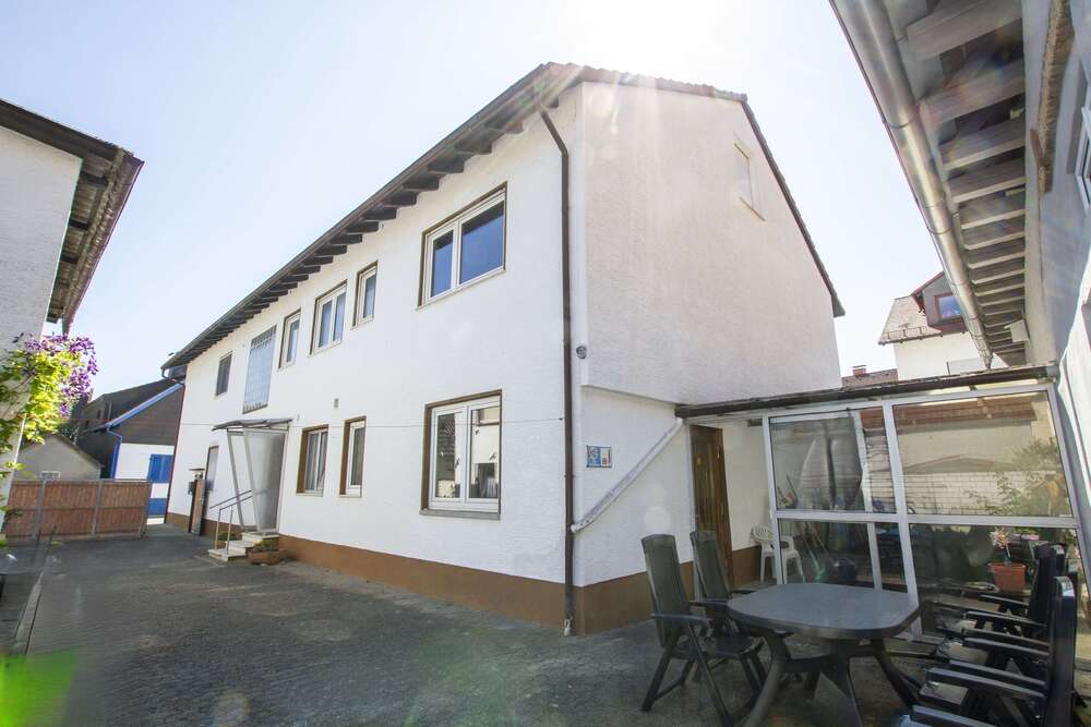 Thumbnail-Haus zum Kaufen in Alsbach-Hähnlein 450.000,00 € 246 m²