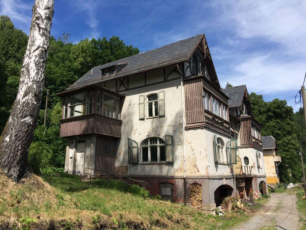 Thumbnail-Haus zum Kaufen in Amtsberg 199.000,00 € 610 m²