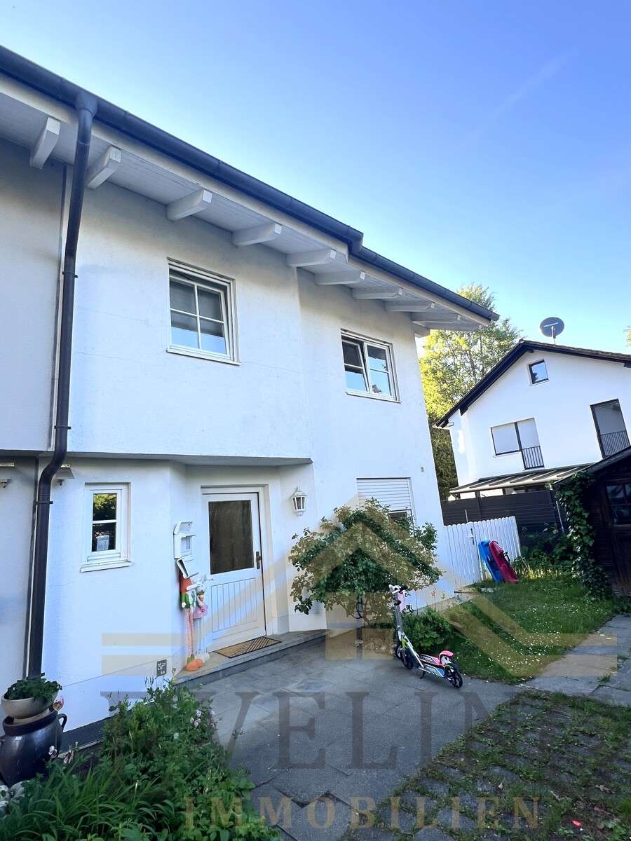 Thumbnail-Haus zum Kaufen in Baldham 1.100.000,00 € 155 m²