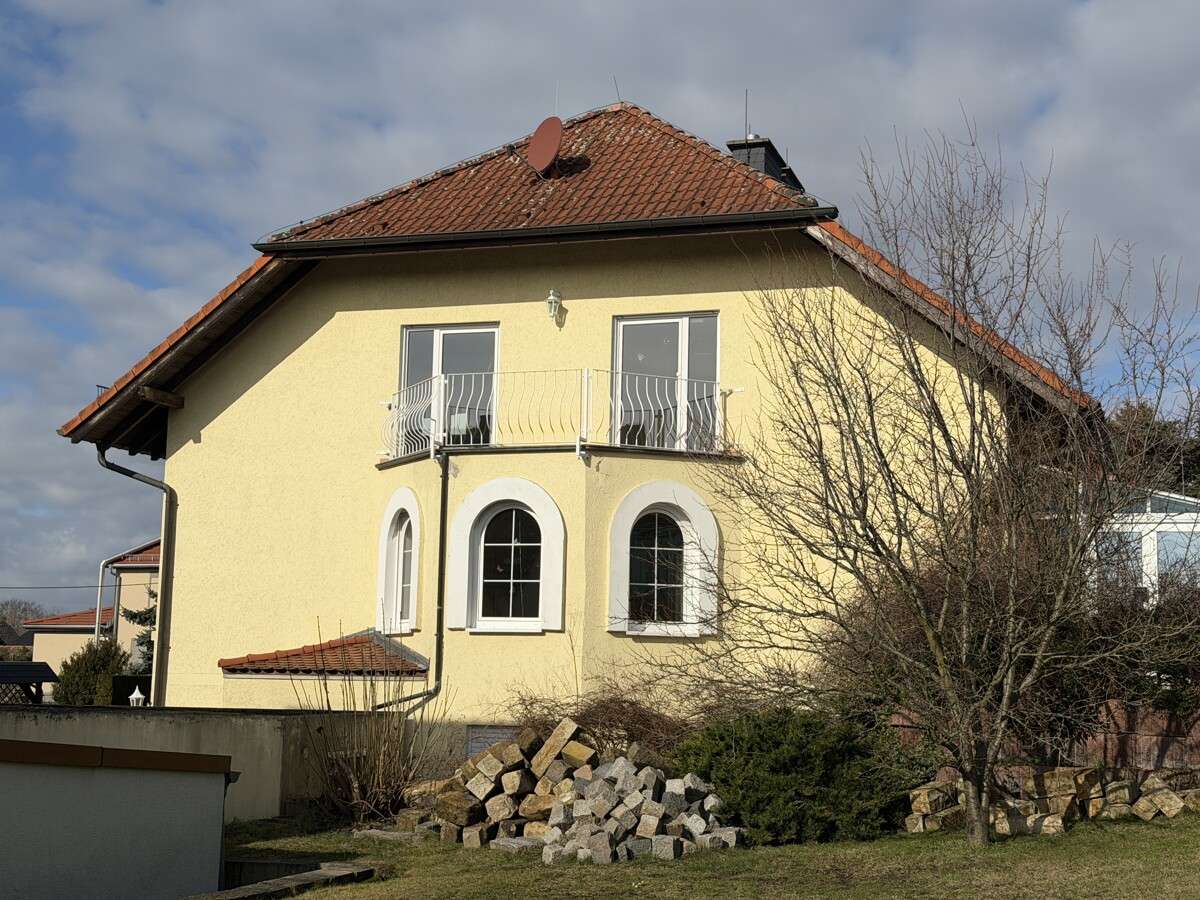 Thumbnail-Haus zum Kaufen in Dresden 419.900,00 € 249 m²