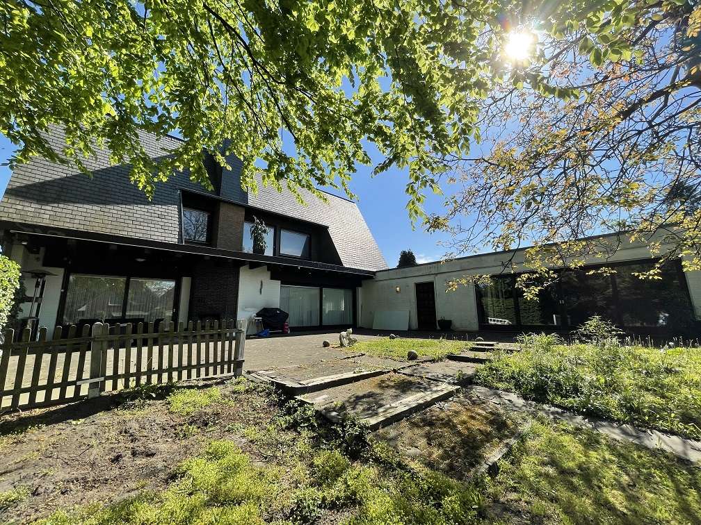 Thumbnail-Haus zum Kaufen in Hamburg 1.049.000,00 € 300 m²