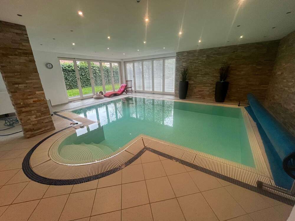 Thumbnail-Haus zum Kaufen in Bissingen 1.165.000,00 € 265 m²