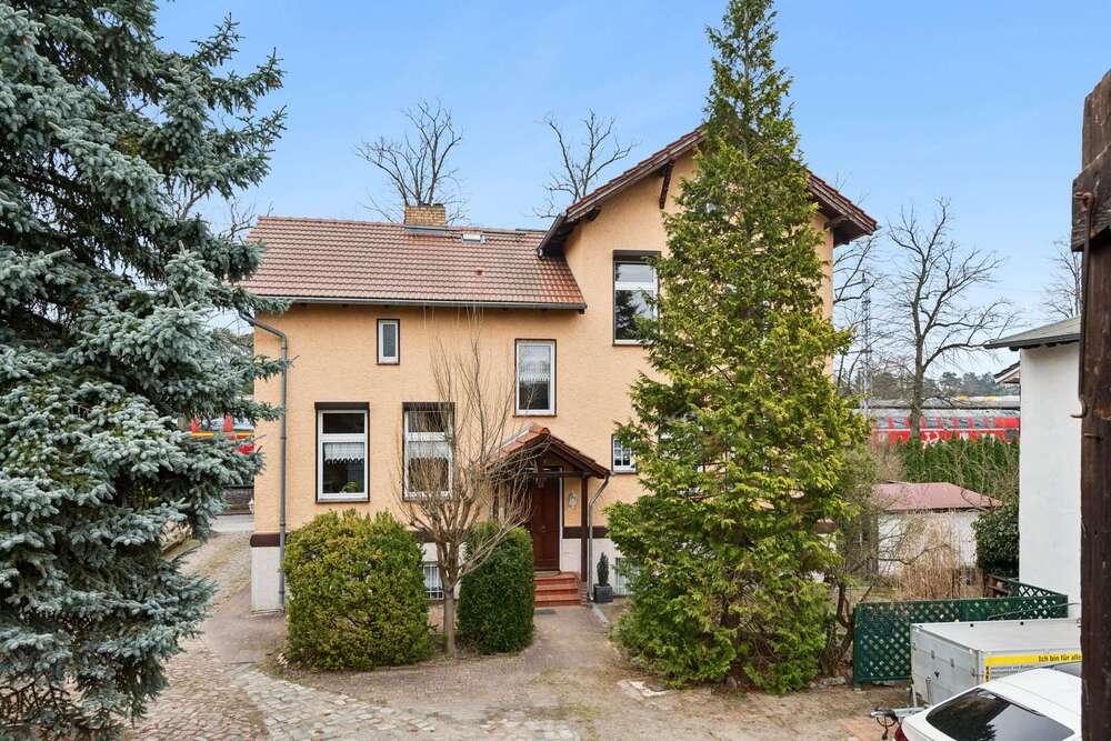 Thumbnail-Haus zum Kaufen in Zeuthen 650.000,00 € 250 m²