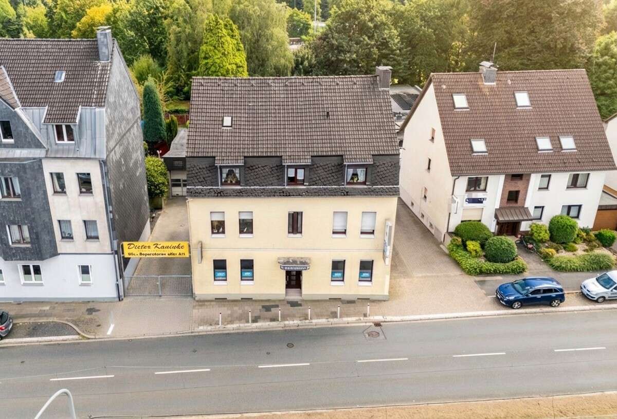 Thumbnail-Haus zum Kaufen in Essen Schönebeck 1.099.000,00 € 249 m²