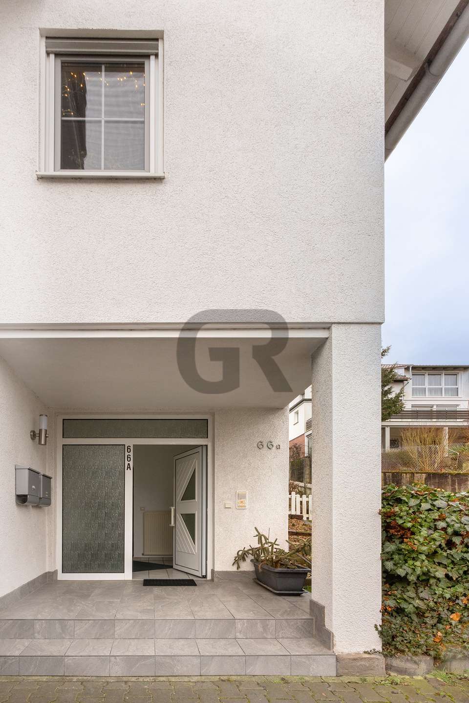 Thumbnail-Wohnung zum Kaufen in Ober-Ramstadt 330.000,00 € 68 m²