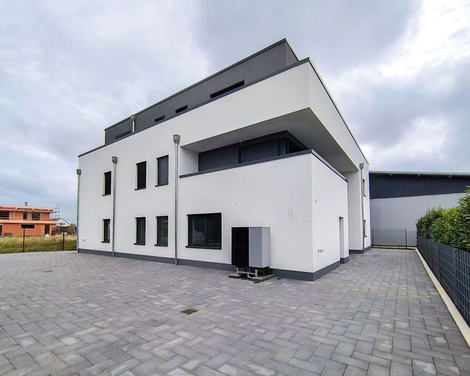 Thumbnail-Büro in Lich 5.995,00 € 496.39 m²