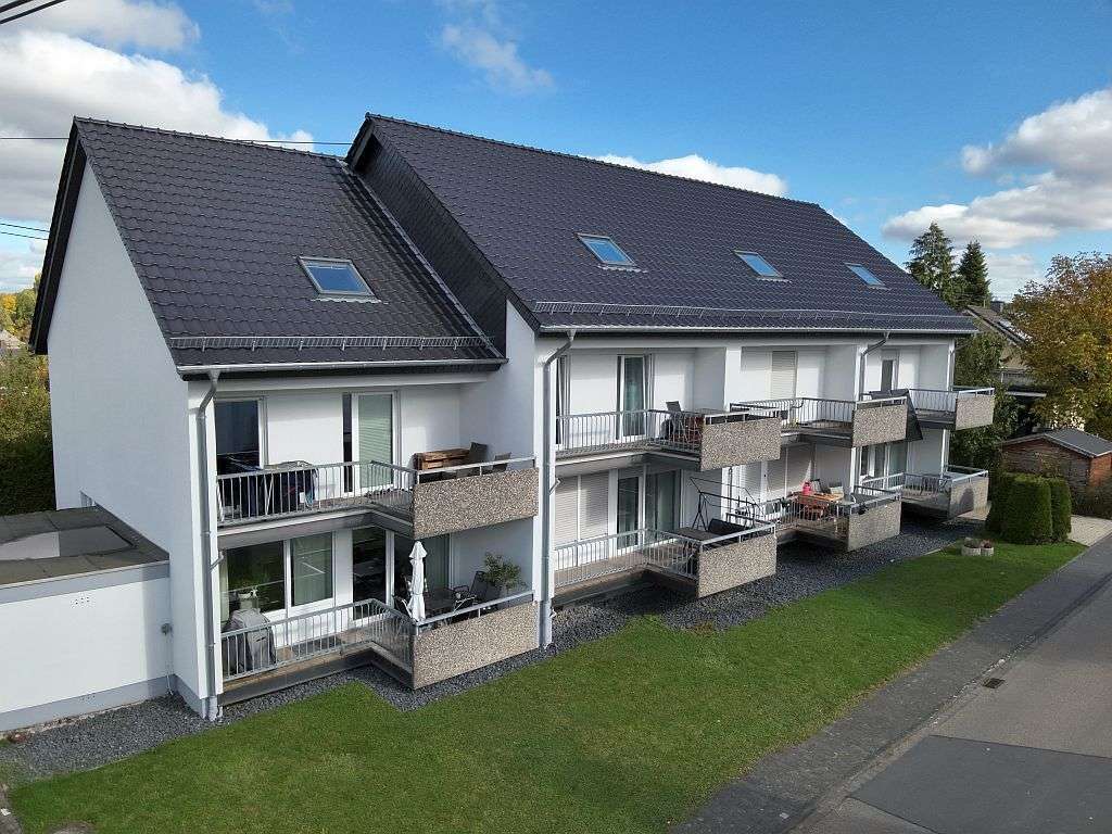 Thumbnail-Haus zum Kaufen in Großmaischeid 235.000,00 € 95.41 m²