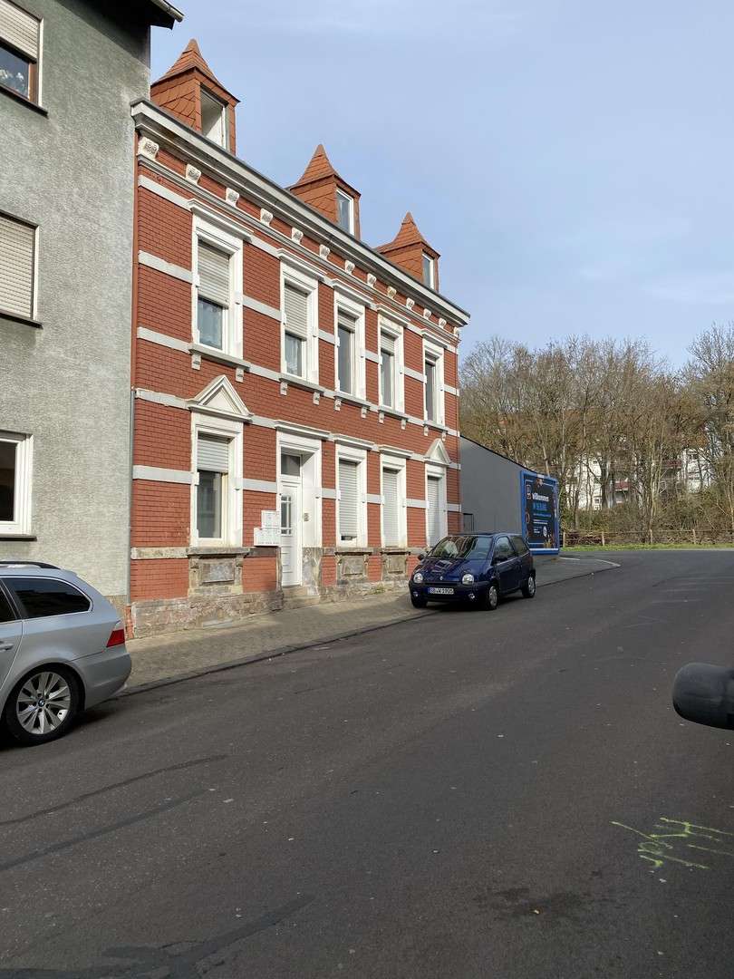 Thumbnail-Haus zum Kaufen in Saarbrücken 749.000,00 € 310 m²