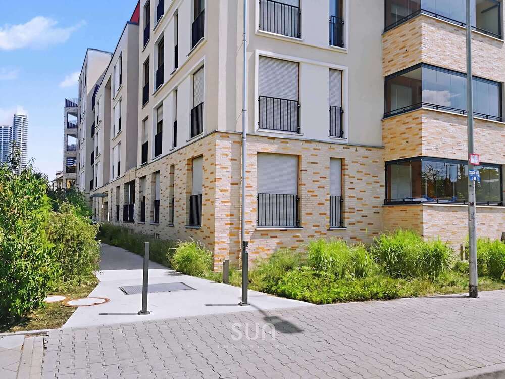 Thumbnail-Wohnung zum Mieten in Frankfurt am Main 2.050,00 € 81.9 m²