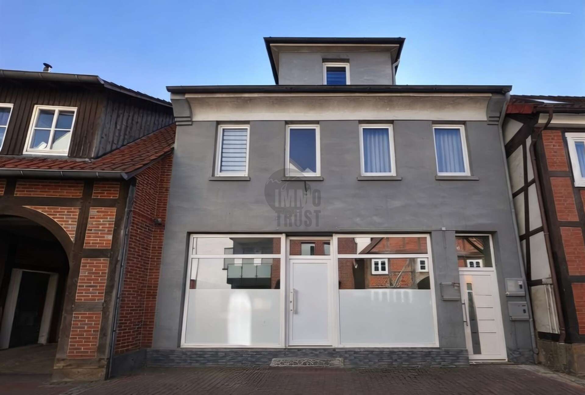 Thumbnail-Haus zum Kaufen in Stadthagen 249.000,00 € 190 m²