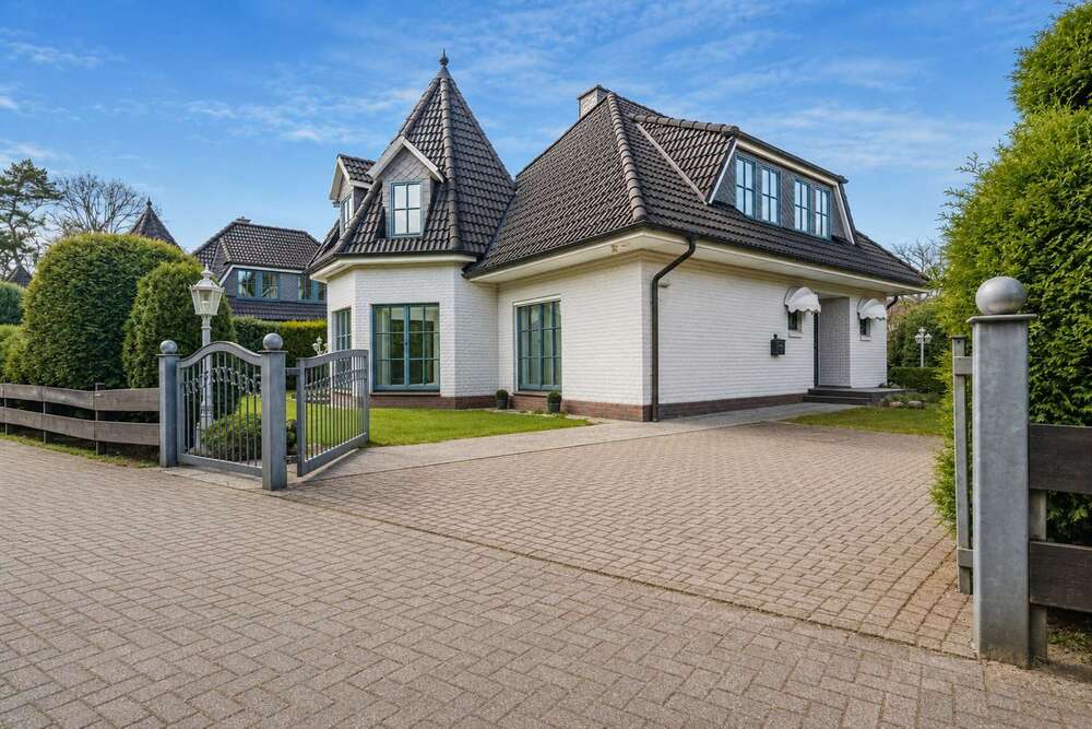 Thumbnail-Haus zum Kaufen in Wentorf bei Hamburg 599.000,00 € 154.29 m²