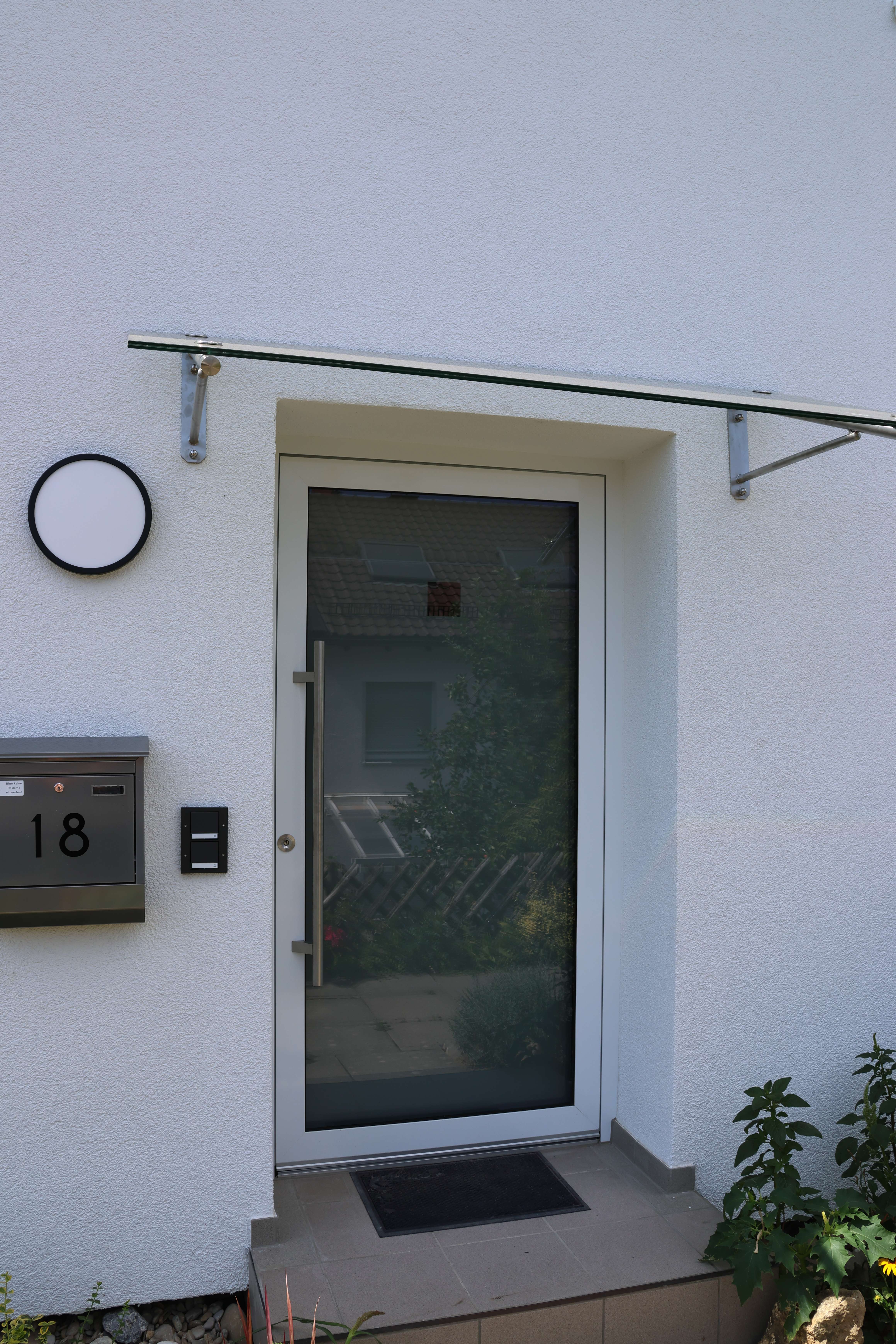 Thumbnail-Haus zum Mieten in Esslingen a.N. 1.880,00 € 103.5 m²