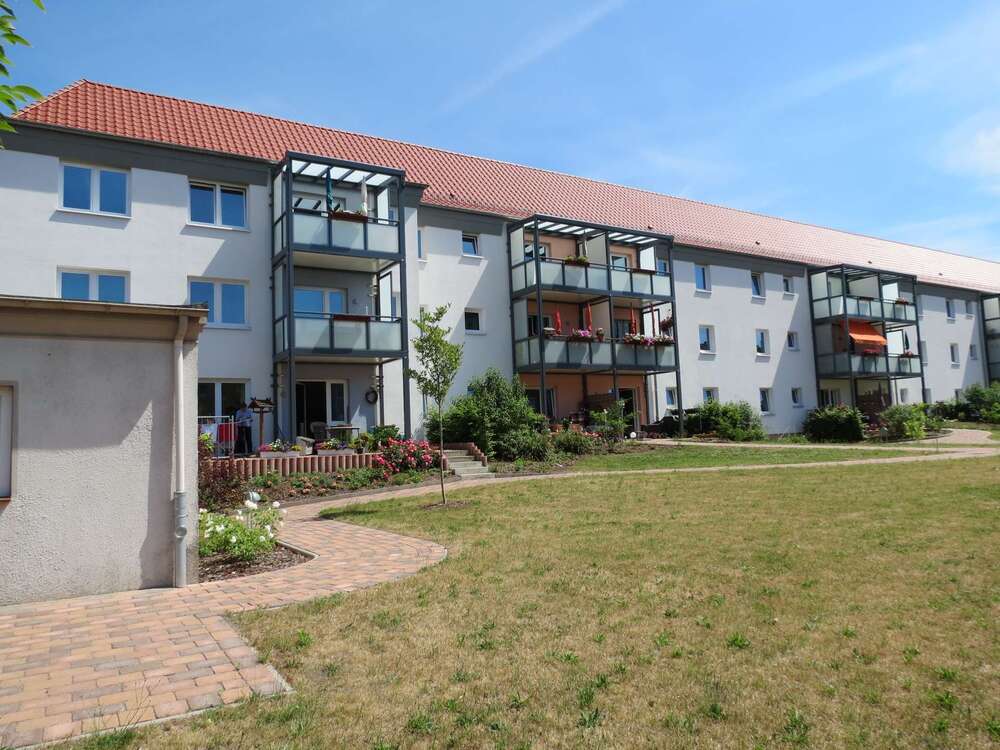 Thumbnail-Wohnung zum Mieten in Celle 374,73 € 57.65 m²
