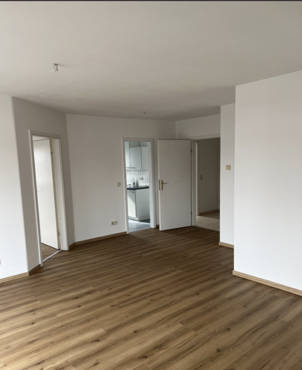 Thumbnail-Wohnung zum Mieten in Nauen 715,00 € 64.91 m²