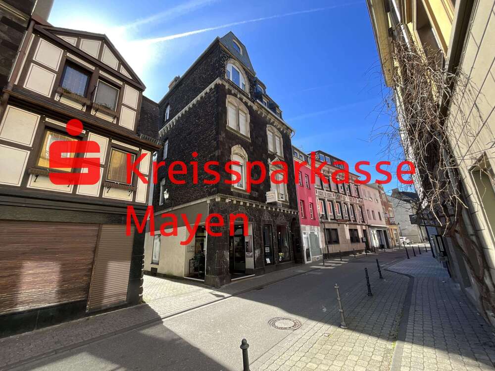 Thumbnail-Haus zum Kaufen in Andernach 349.000,00 € 225 m²