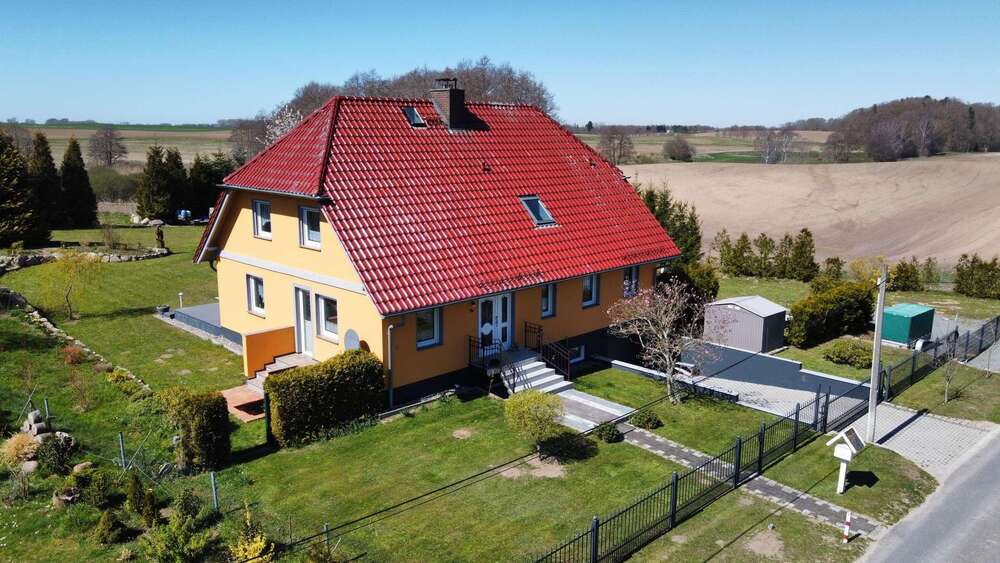 Thumbnail-Haus zum Kaufen in Garz auf Rügen 629.000,00 € 220 m²