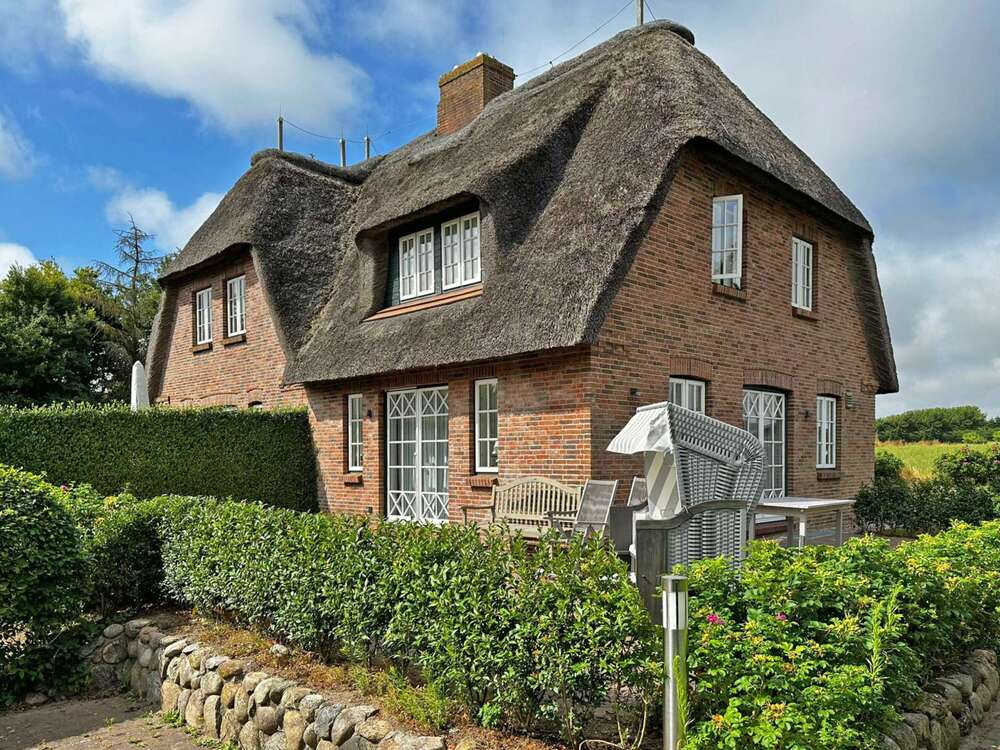 Thumbnail-Haus zum Kaufen in Utersum Hedehusum 1.050.000,00 € 153 m²