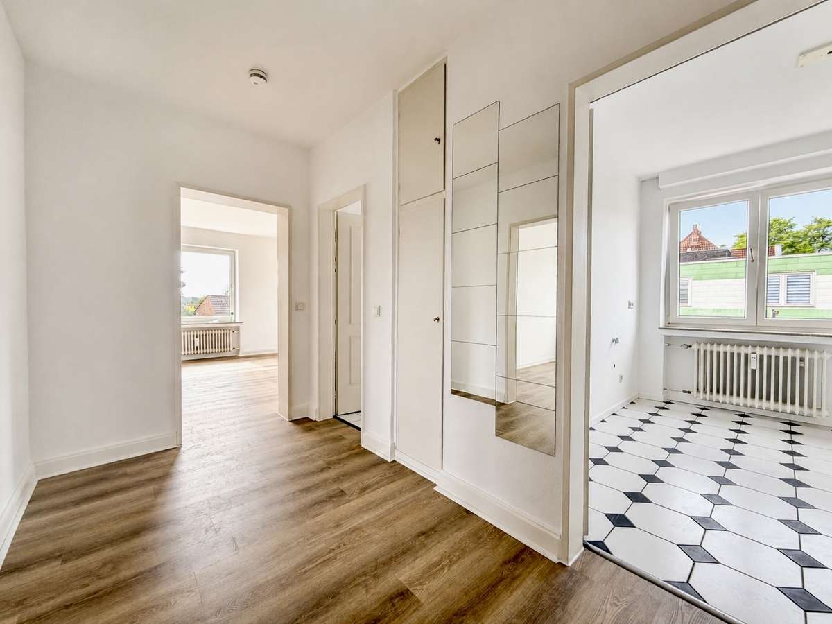 Thumbnail-Wohnung zum Mieten in Frechen Bachem 980,00 € 70.81 m²