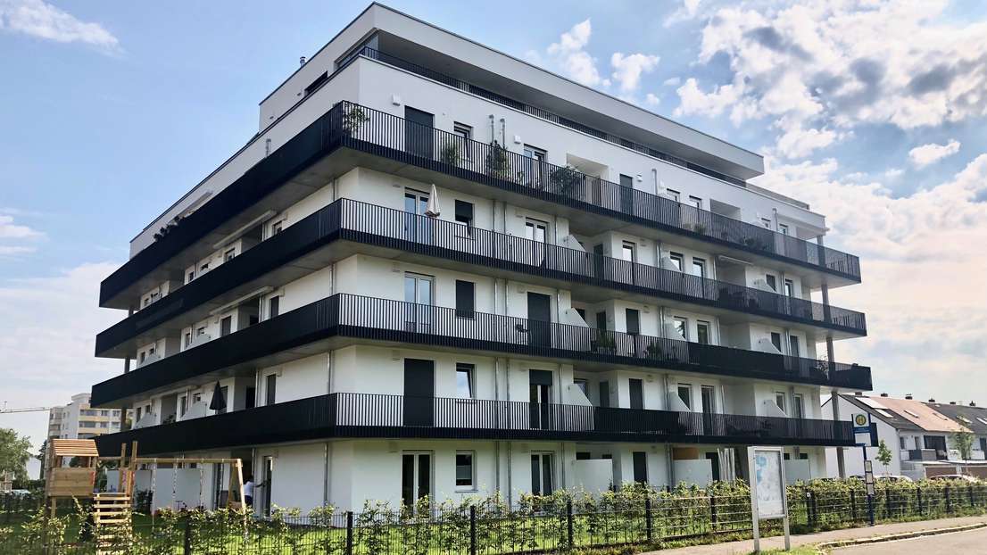 Thumbnail-Wohnung zum Mieten in Neusäß 1.295,00 € 87.14 m²