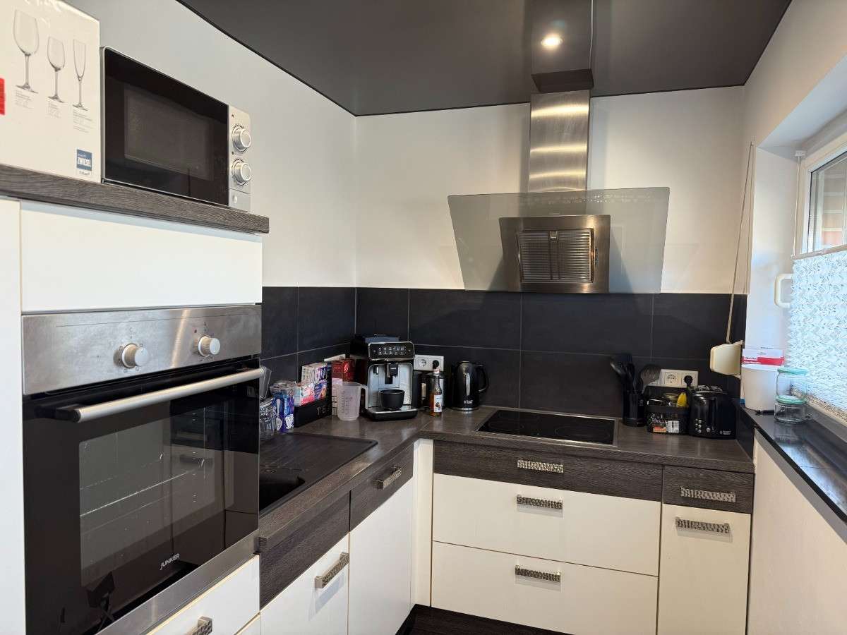 Thumbnail-Haus zum Mieten in Wilhelmshaven 700,00 € 48 m²