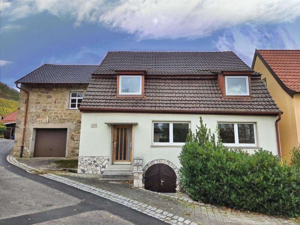 Thumbnail-Haus zum Kaufen in Zeil 159.000,00 € 190 m²