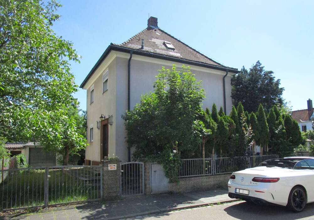 Thumbnail-Haus zum Kaufen in Nürnberg 599.000,00 € 104 m²