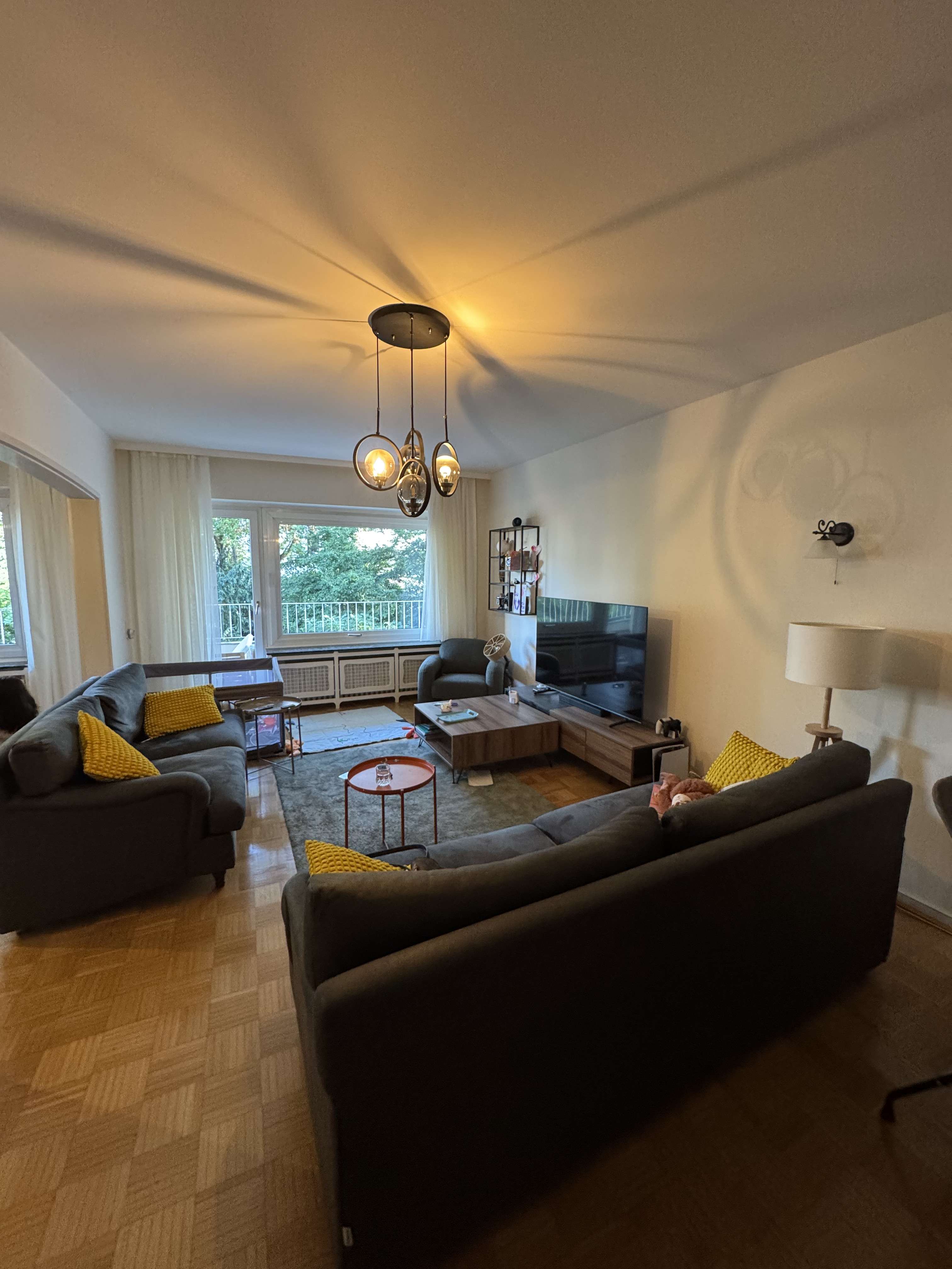 Thumbnail-Wohnung zum Mieten in Düsseldorf 1.744,00 € 109 m²