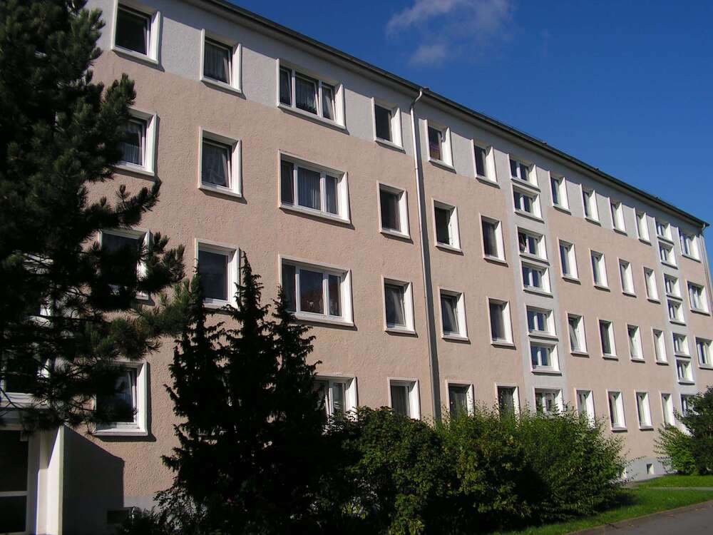 Thumbnail-Wohnung zum Mieten in Geratal 432,12 € 66.48 m²