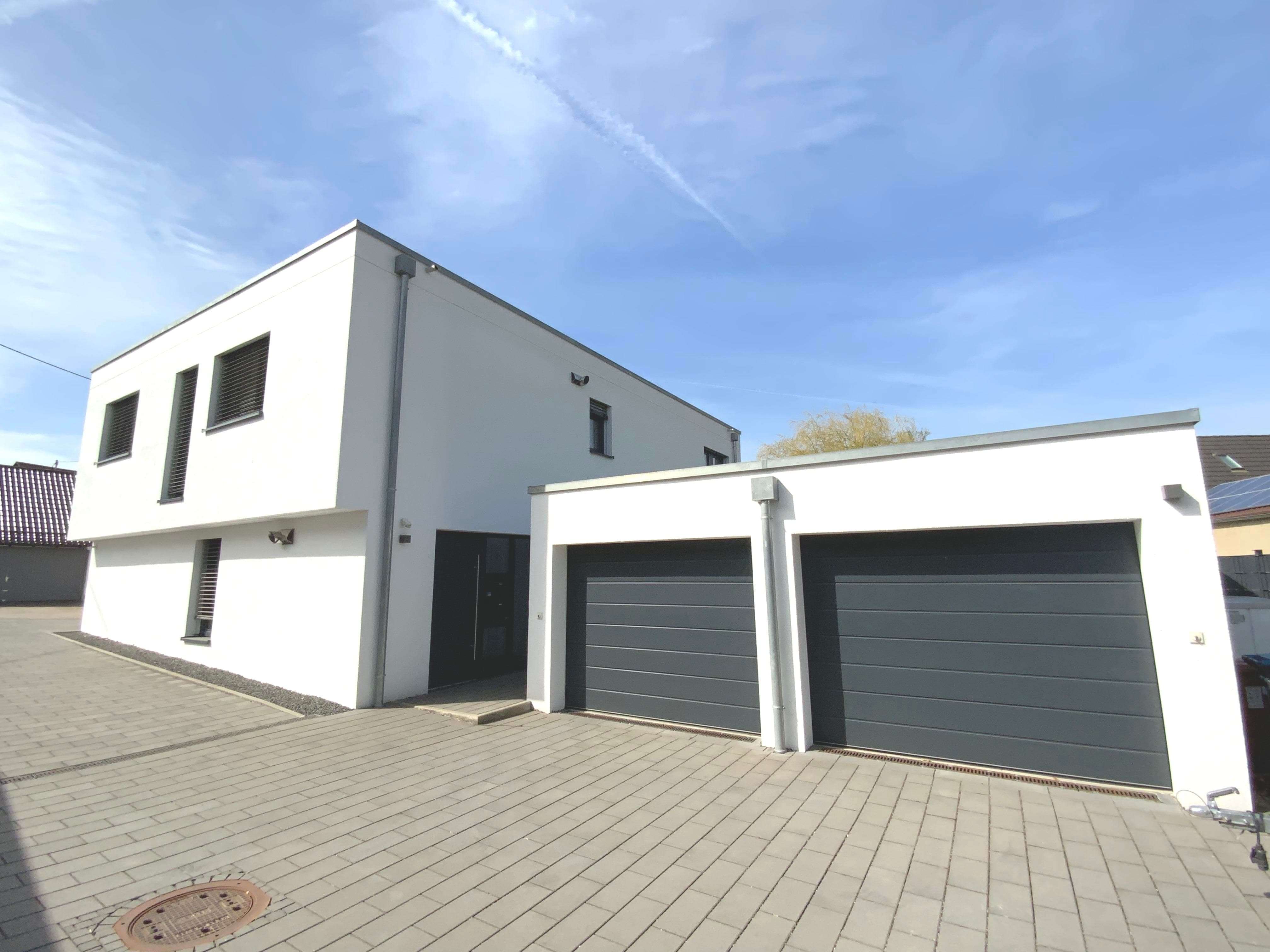 Thumbnail-Haus zum Kaufen in Günzburg 980.000,00 € 272 m²