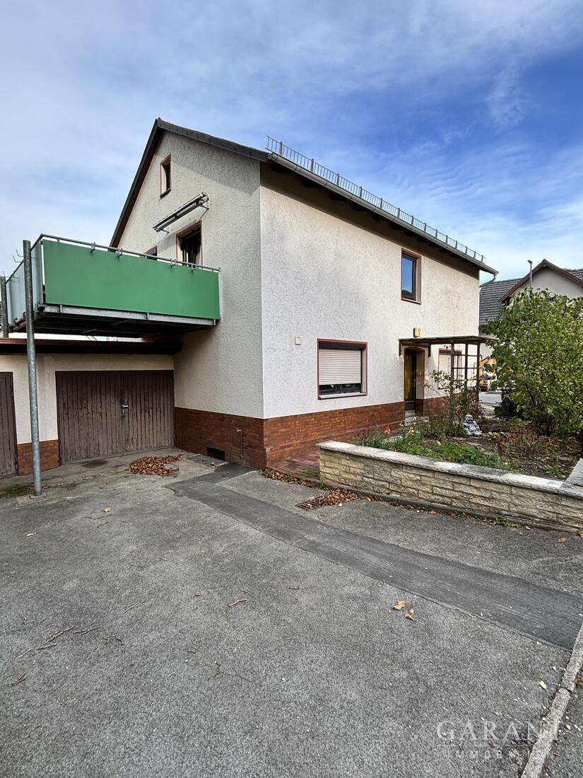 Thumbnail-Haus zum Kaufen in Coburg-Bertelsdorf 149.000,00 € 110 m²