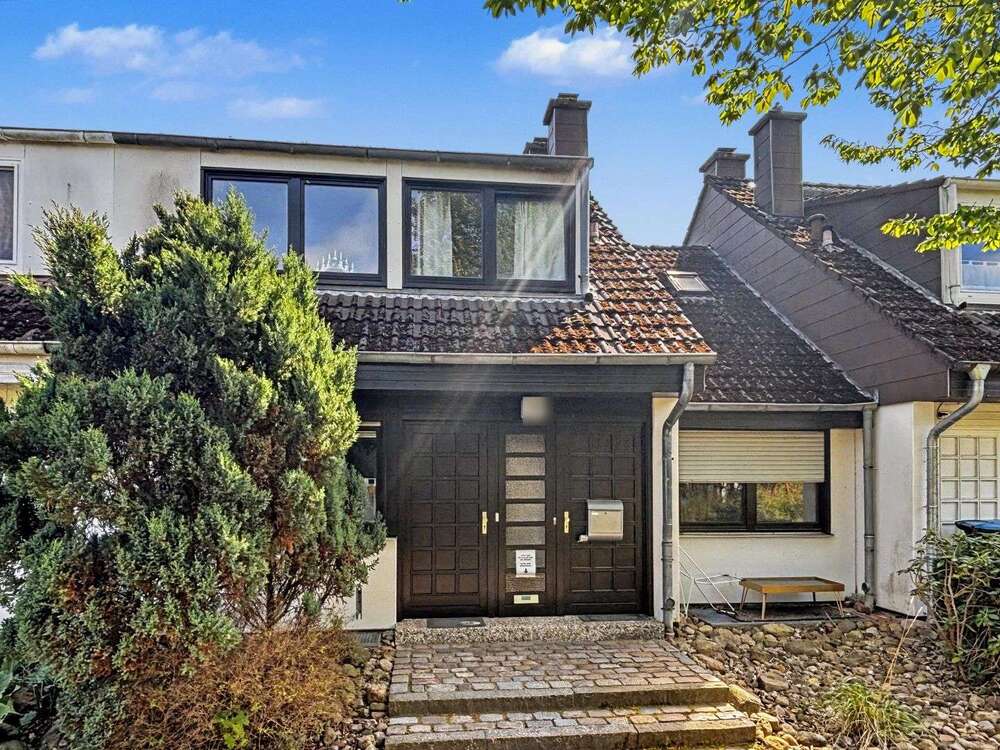 Thumbnail-Haus zum Kaufen in Hamburg 470.000,00 € 123.64 m²